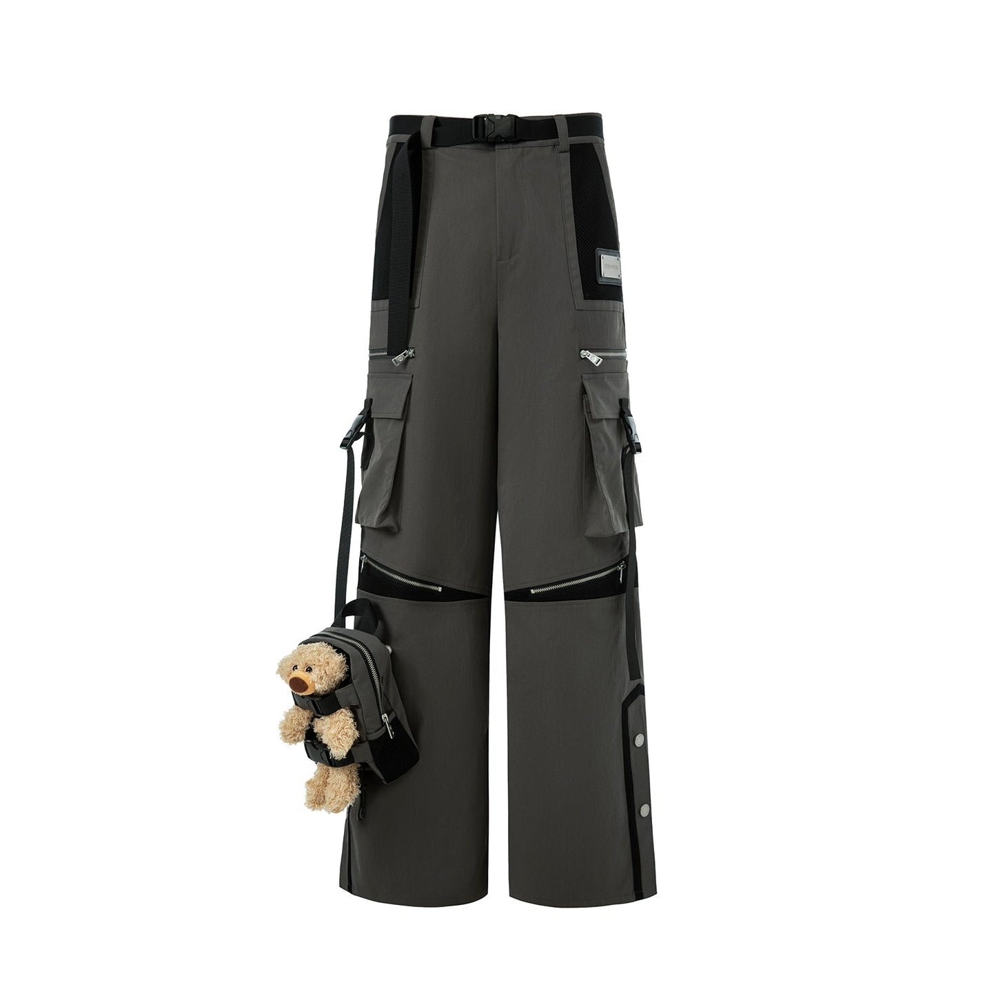 13DE MARZO Bear Bag Cargo Pants