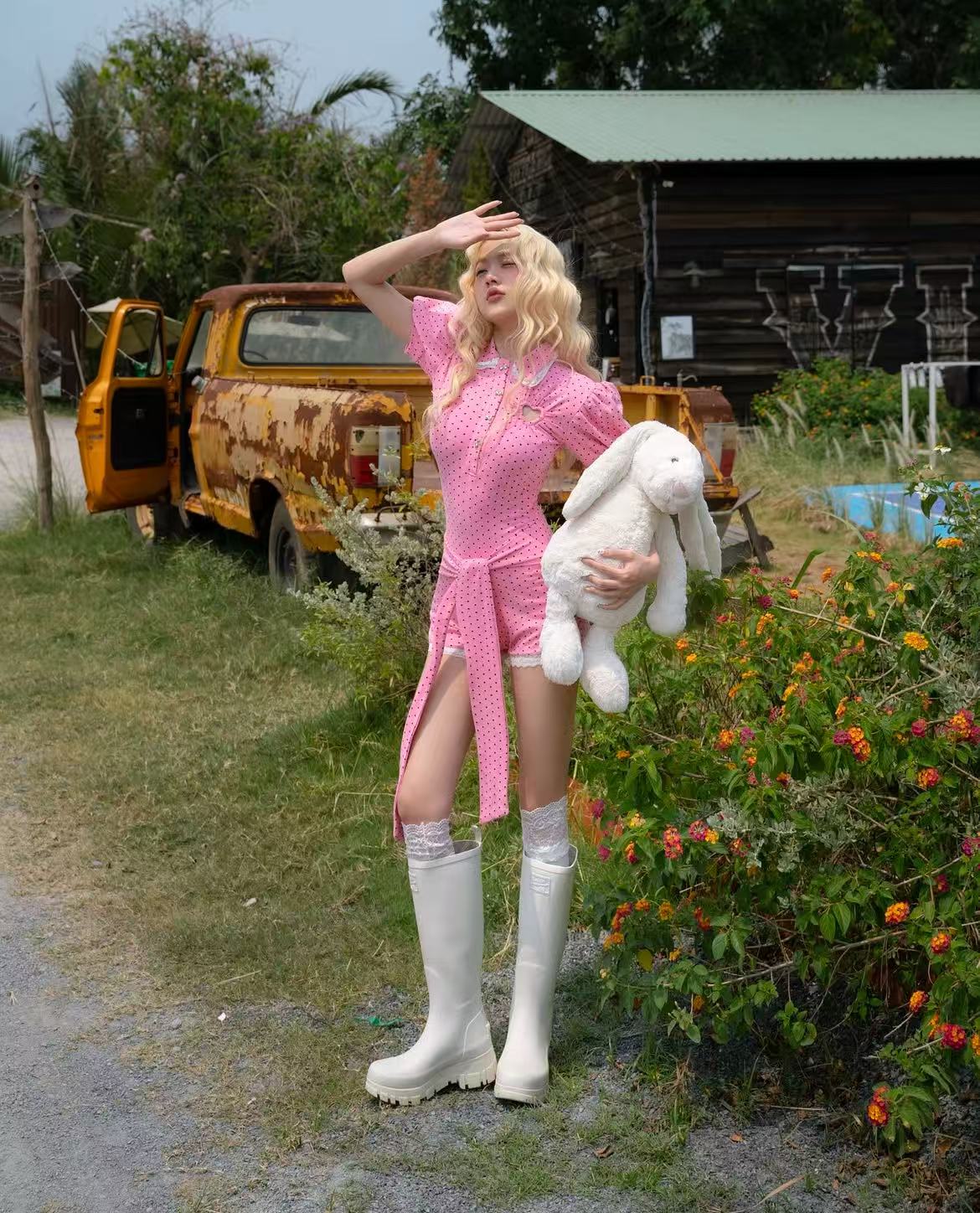 Swan Bluebi Suit Pink