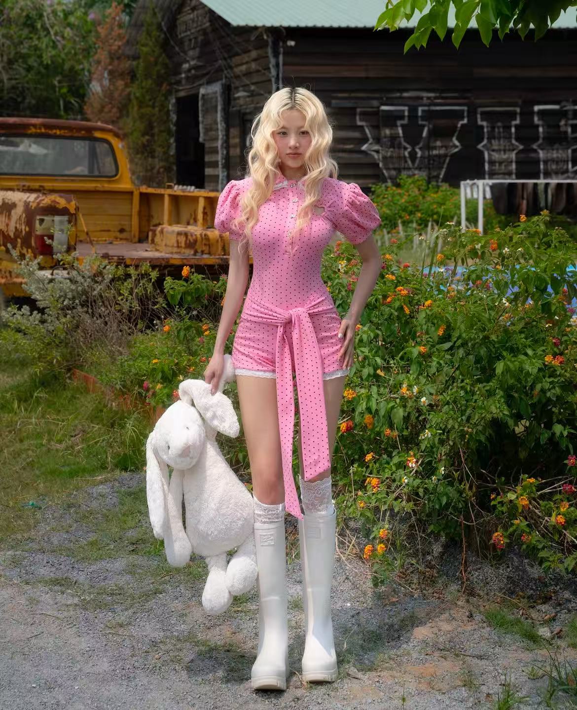 Swan Bluebi Suit Pink