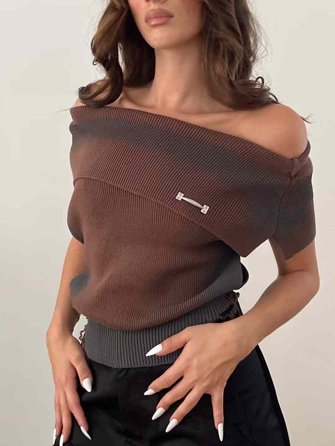 YJ1NGZYZJ One Shoulder Knit Top In Brown