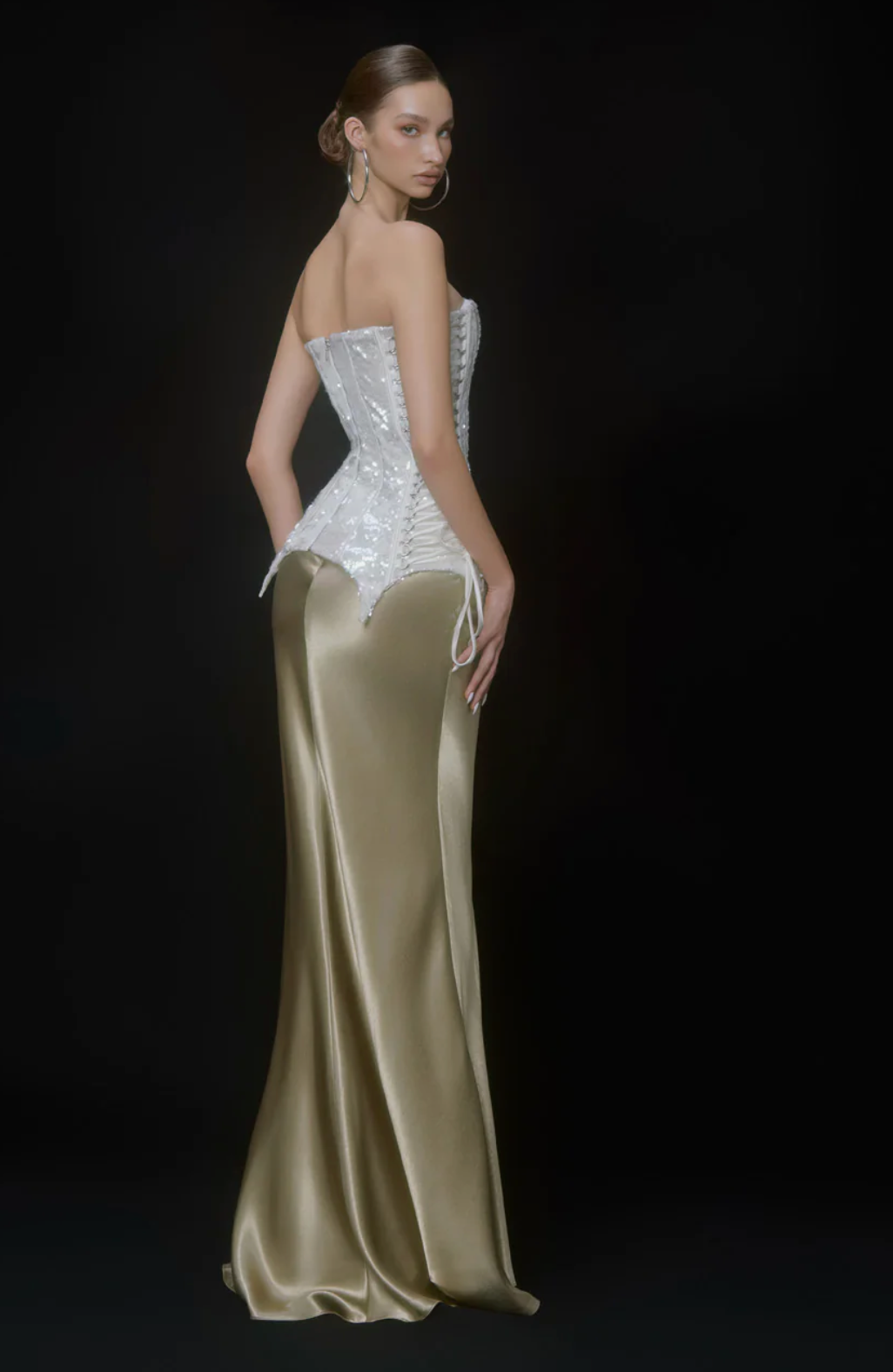 Mael Femme Anok Top + Moorael Skirt