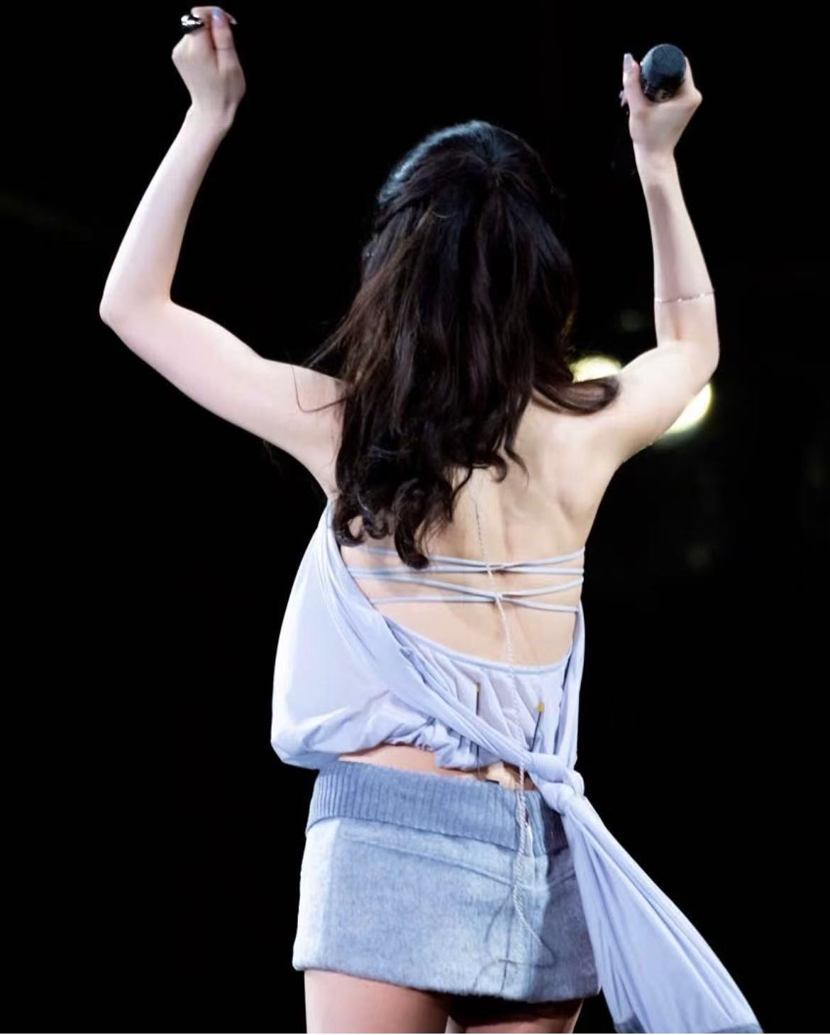 Lsoul Kwan Top & Skirt