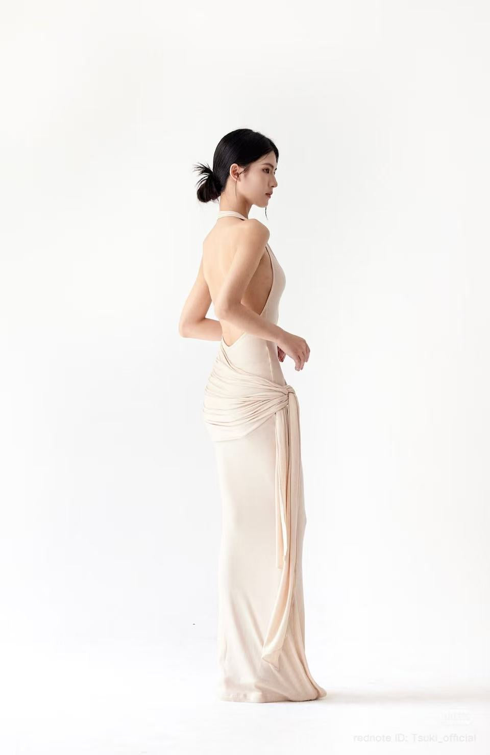 Tsuki ASYMMETRIC HALTER NECK BACKLESS DRESS