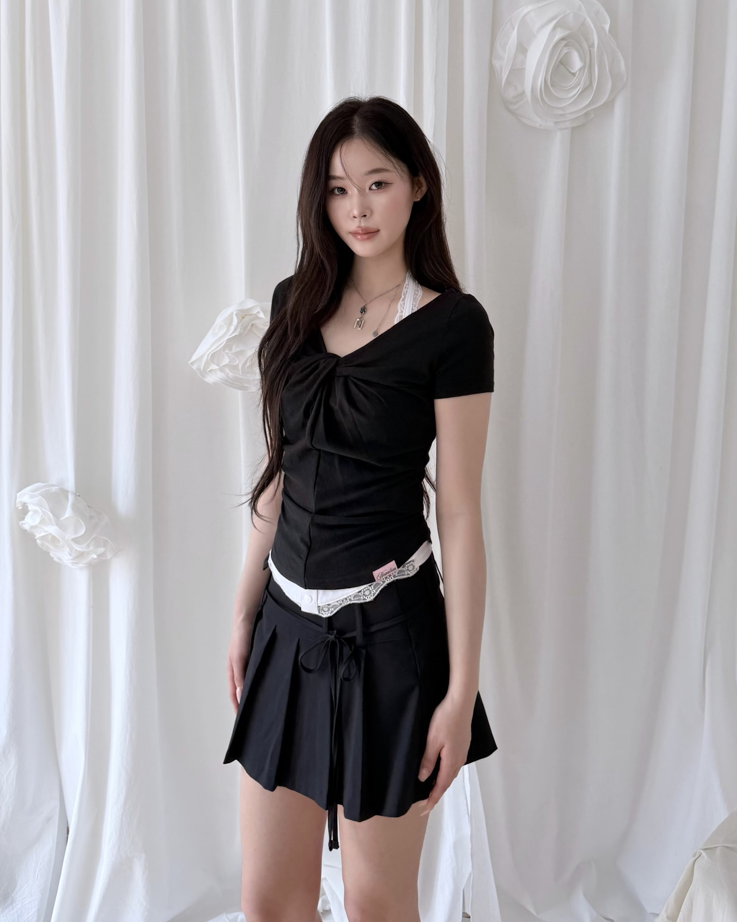 Newalrin Candy Lace Button Sleeveless Top