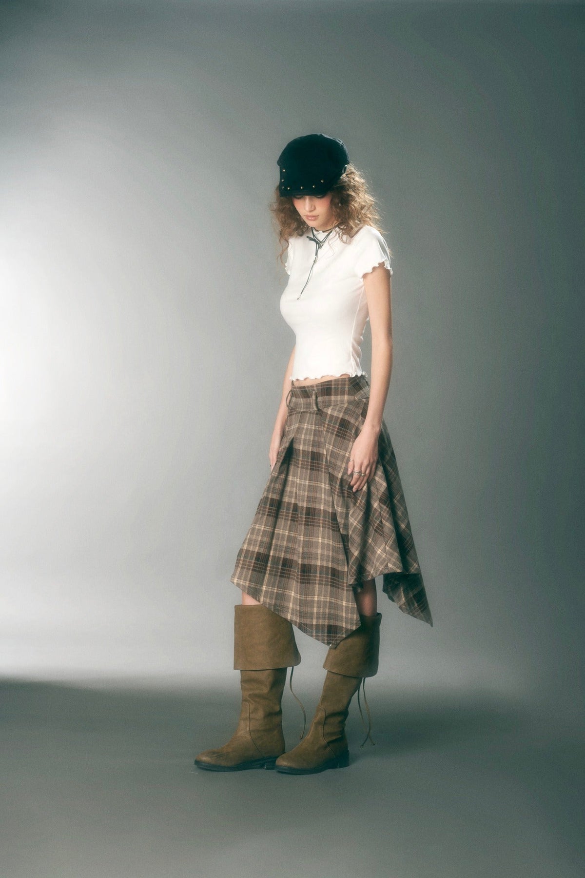 Into Eight Clover Skirt - image 2