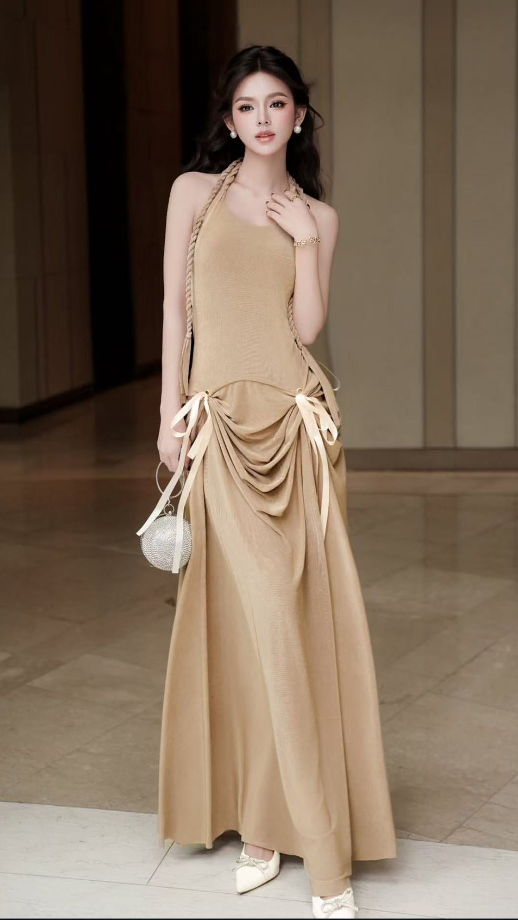 La Vierge Meris Dress