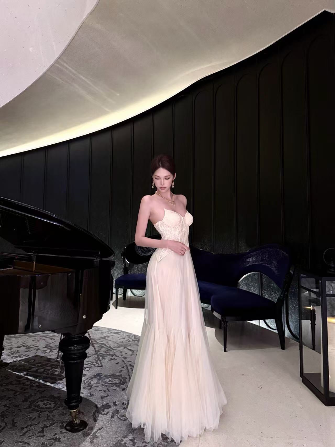 Sheerluck Wavy Dress