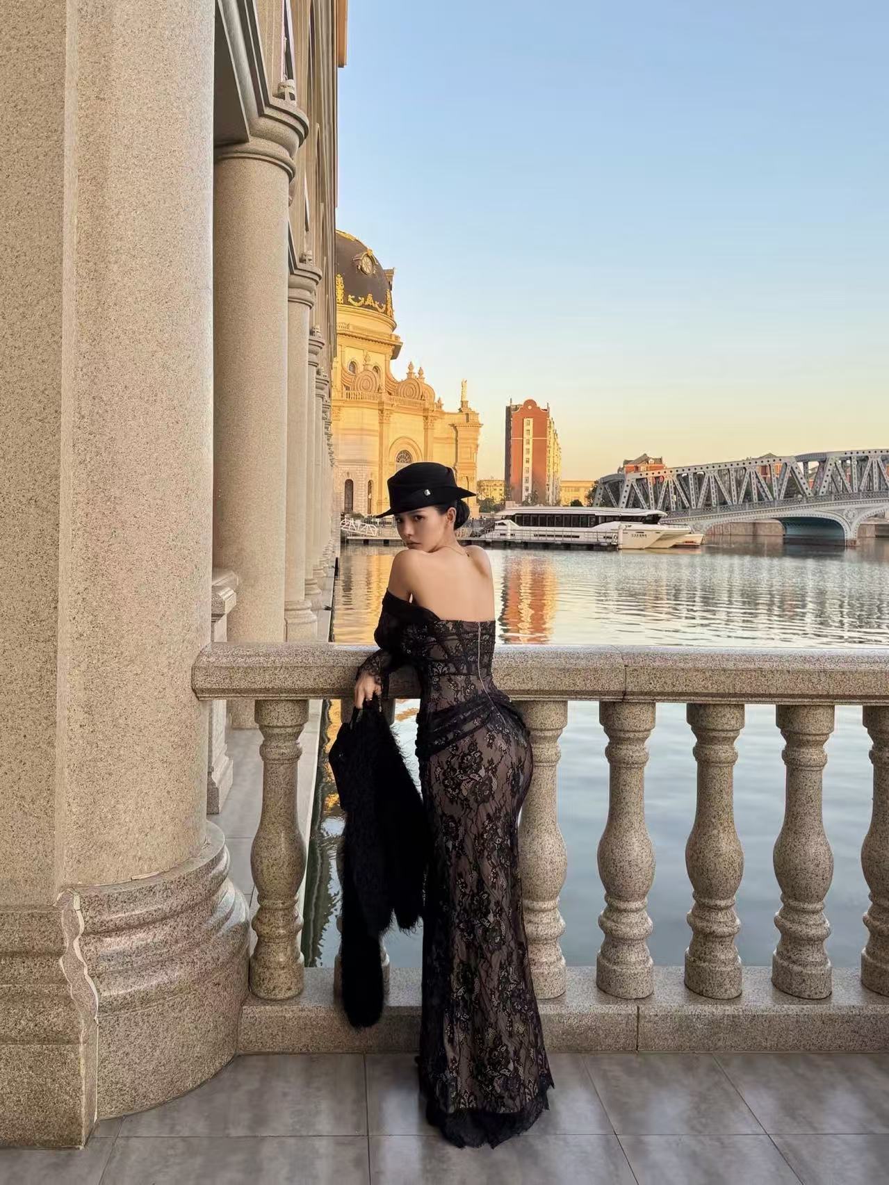 Sheekluck Ariel Dress