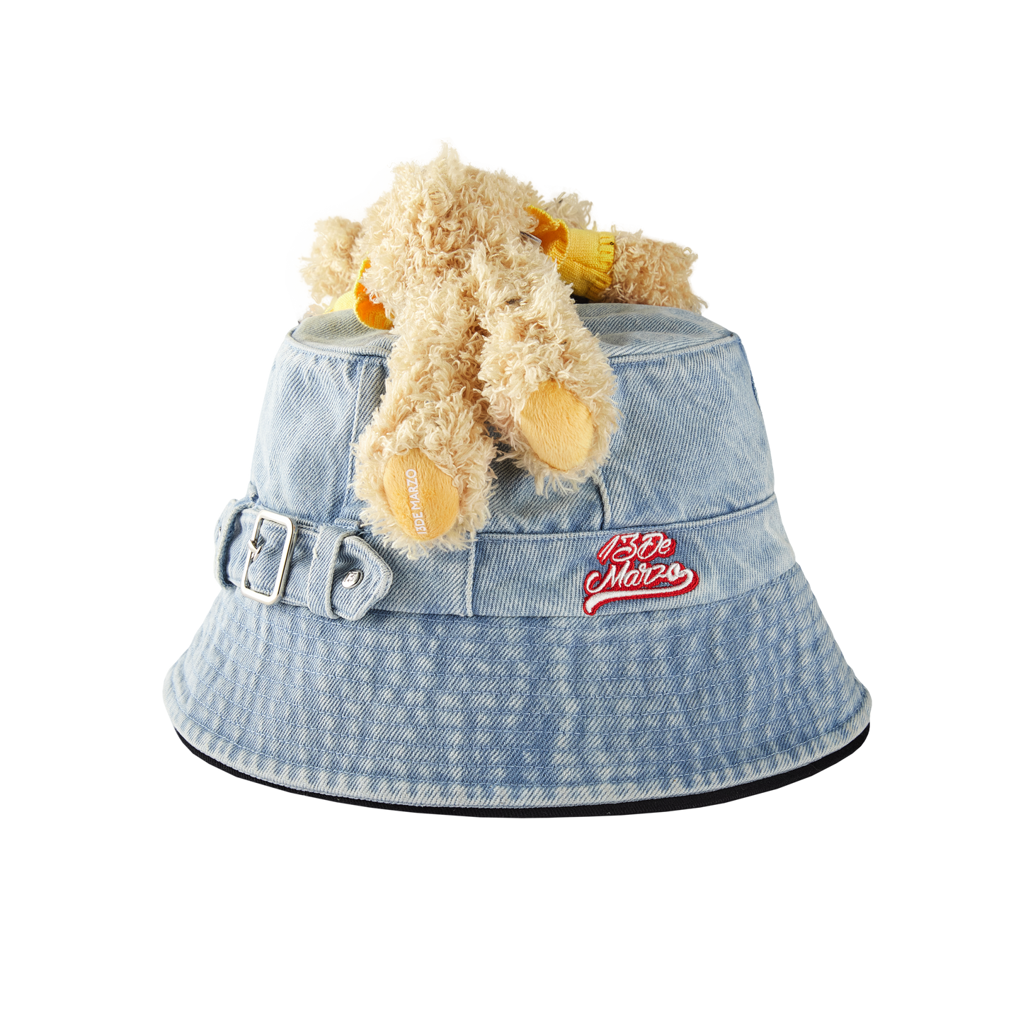 13DE MARZO Lay's Flavor Bear Bucket Hat