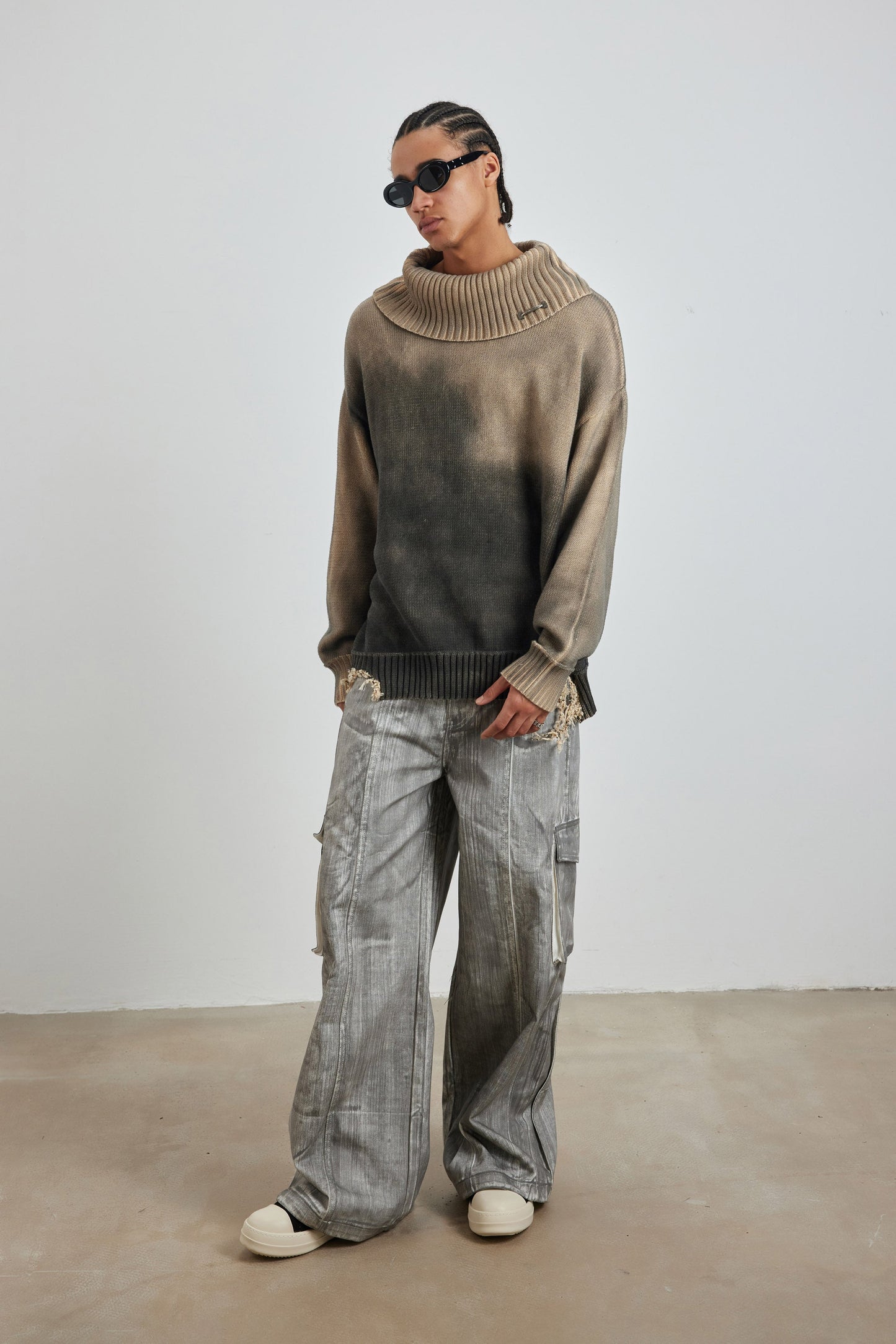 YJ1NGZYZJ Distressed Oversized Sweater In Dark Brown